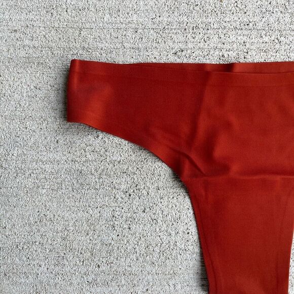 HAH by Free People Low Down Thong Panty Womens XS Bronze Low Rise Seamless NEW - Picture 3 of 6